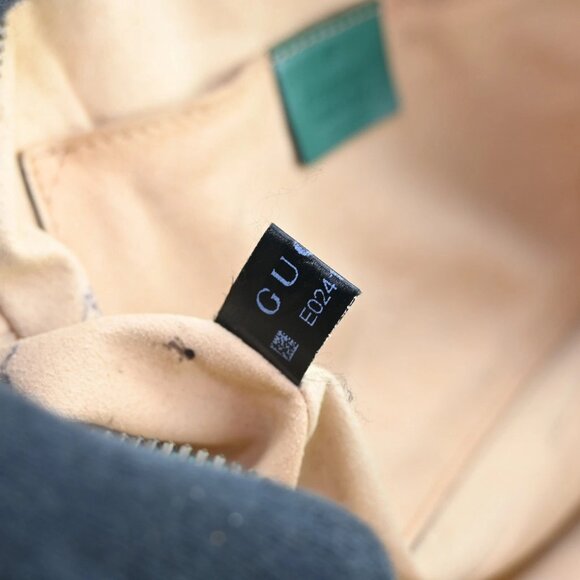 Authentic GUCCI GG Marmont Chain Shoulder Bag bsj870-110625 - Picture 13 of 16